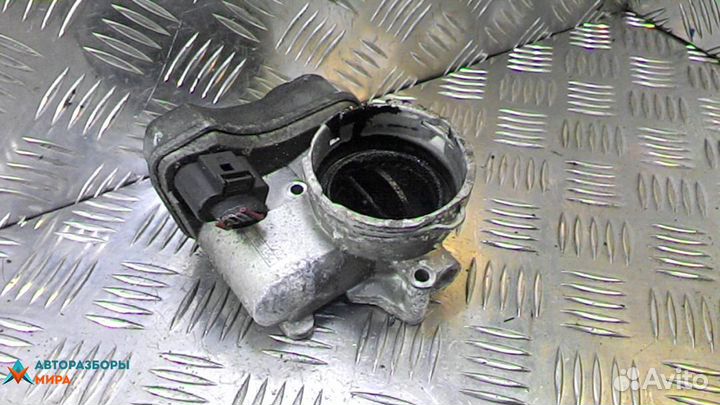 Заслонка дроссельная Volkswagen Golf 5 2008