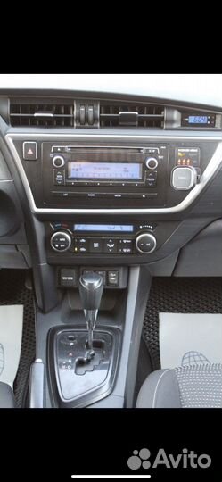 Магнитола Toyota оригинал auris/corolla