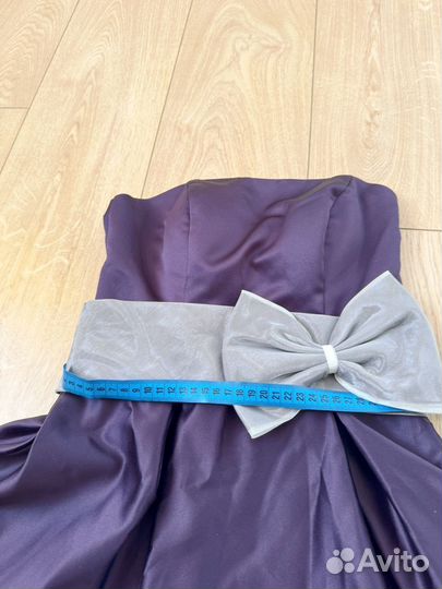 Платье нарядное 42 44