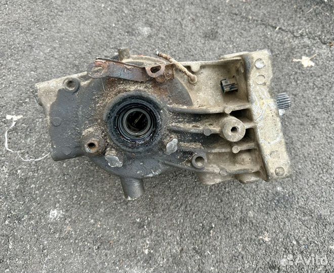 Редуктор toyota rav 4 CA30