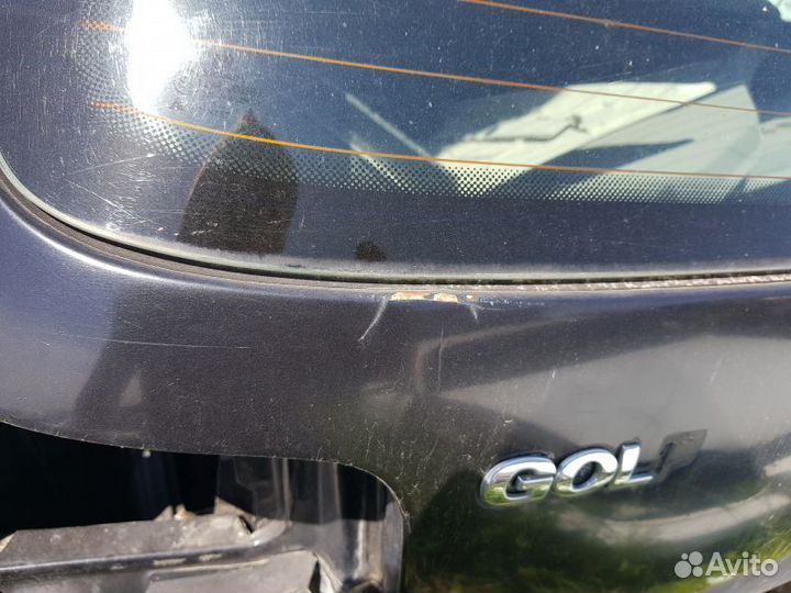 Крышка багажника Volkswagen Golf 4