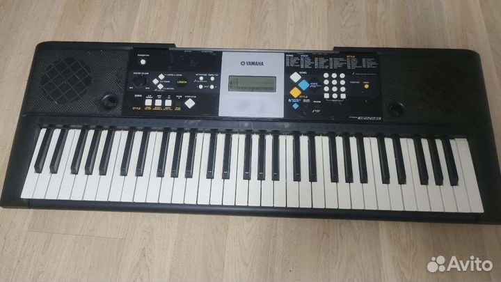 Синтезатор yamaha e223