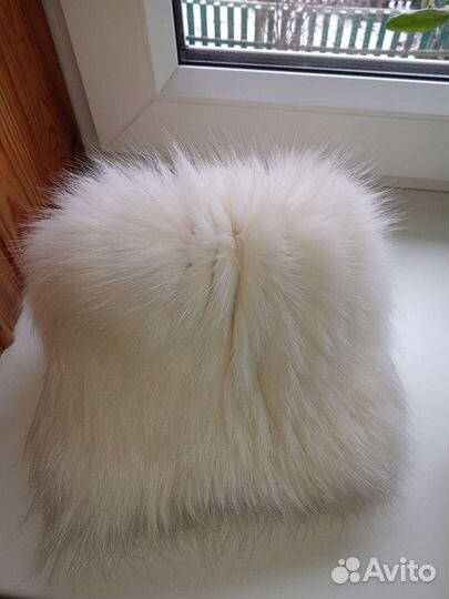 Шапка из меха песца, 54-58