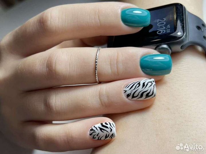 Маникюр в дорожном