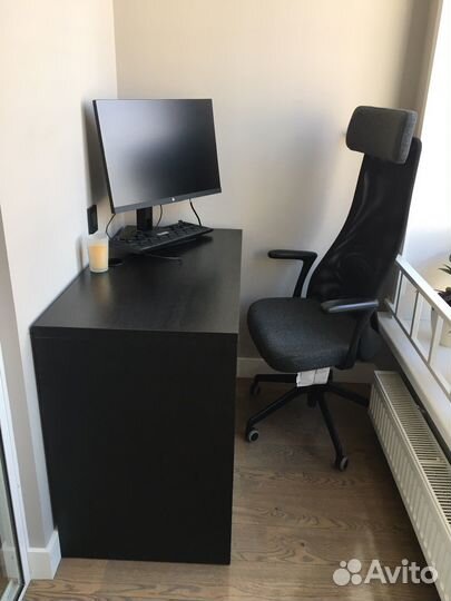 Стол компьютерный