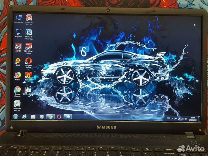 Игровой ноутбук Samsung NP300e5a