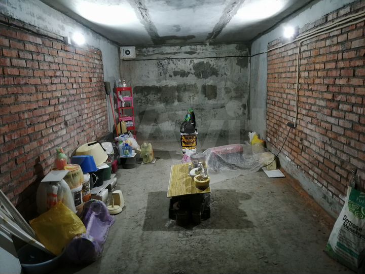 Гараж, 18 м²