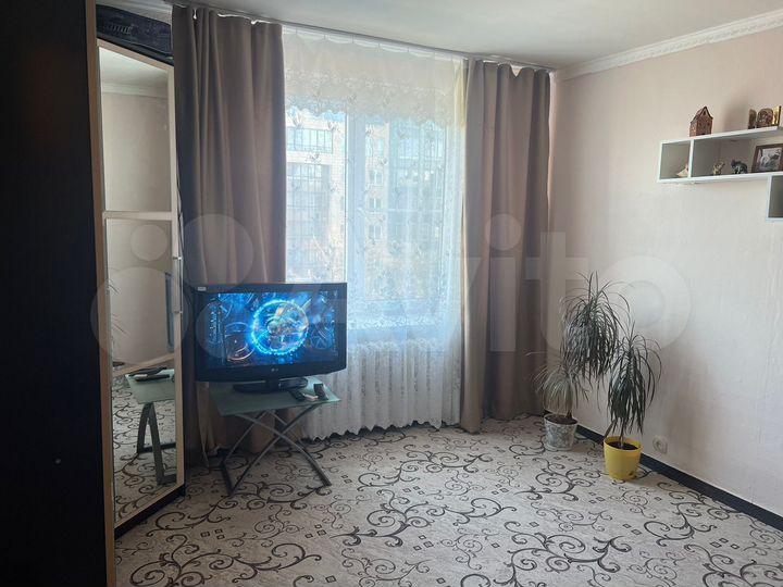 1-к. квартира, 32 м², 6/9 эт.