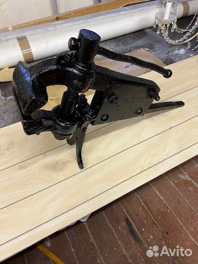 Антикварные Кузнечные тиски