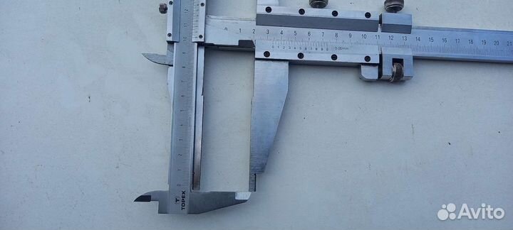 Штангенциркуль чиз