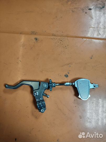 Легкий выжим сцепления