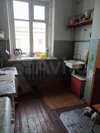 Комната 16 м² в 3-к., 2/2 эт.