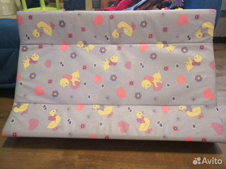 Продам пеленальный столик Гномыч