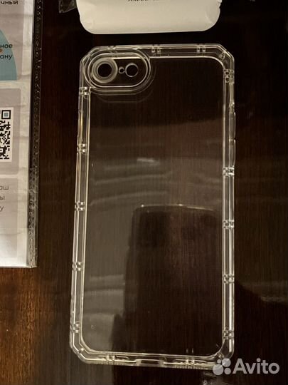 Чехлы и стекла на iPhone 7, 8, se2020, se2022