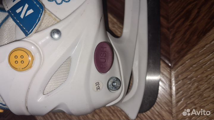 Коньки фигурные детские 30-33 размер