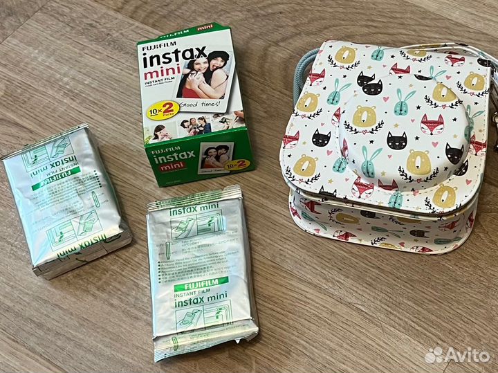 Аренда instax mini 11 (поларойд)