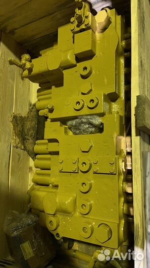 Гидрораспределитель 323-7680 CAT349D