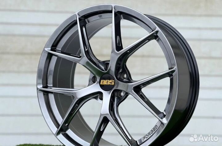 Новые разноширокие диски BBS R20