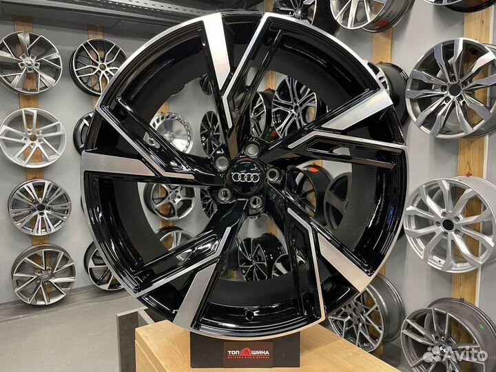 Диски R20 на Audi RS-Style