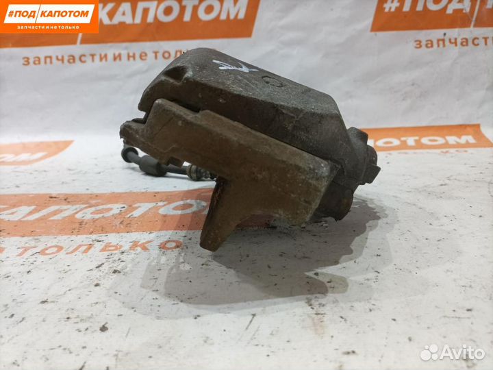 Суппорт тормозной передний правый Mazda 3 BK рест