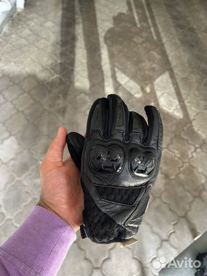 Мотоперчатки Dainese