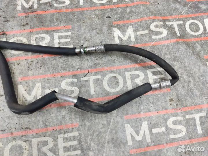 Трубка кондиционера левая Mercedes-Benz R-Class