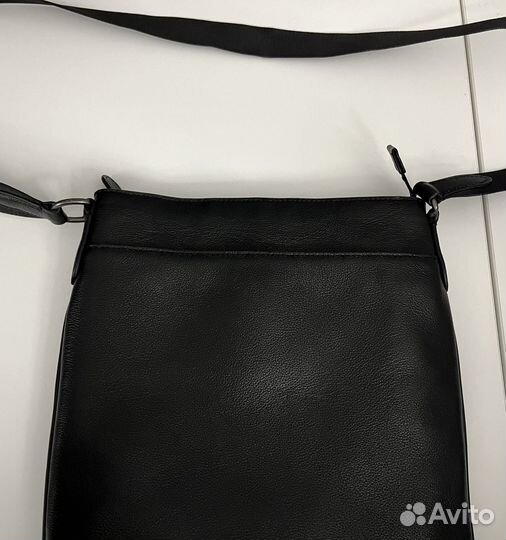 Сумка Coach Charles Crossbody Varsity