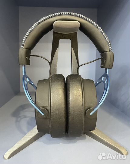 Подставка/держатель для наушников