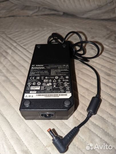 Блок питания Lenovo 170W