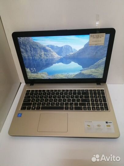 Ноутбук Asus