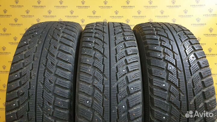 Kumho I'Zen RV Stud KC16 235/65 R17 108Q