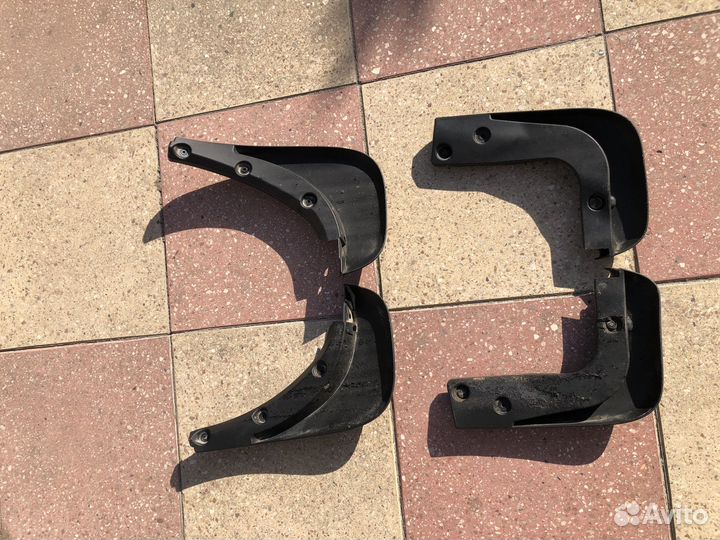 Opel astra j брызговики хэтчбек