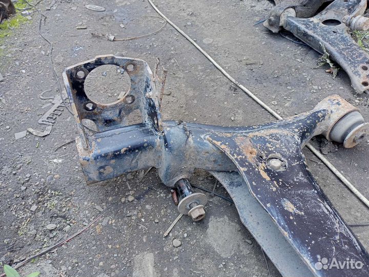 Балка Geely Emgrand Ec7 2012, задняя