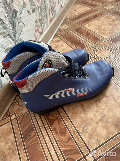 Беговые лыжи