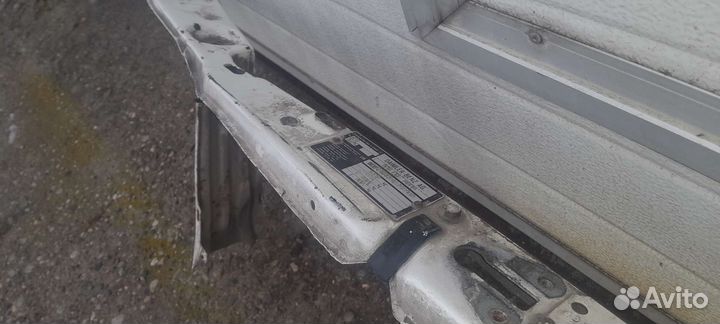 Передняя планка балка телевизор w201 mercedes 190