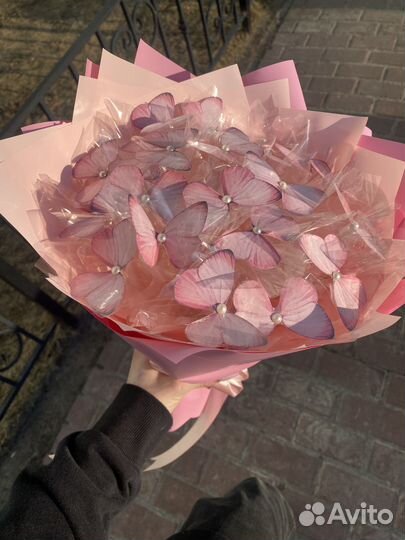 Букет бабочек