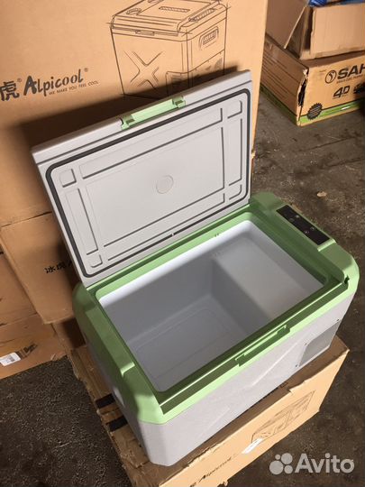 Компрессорный автохолодильник alpicool x40