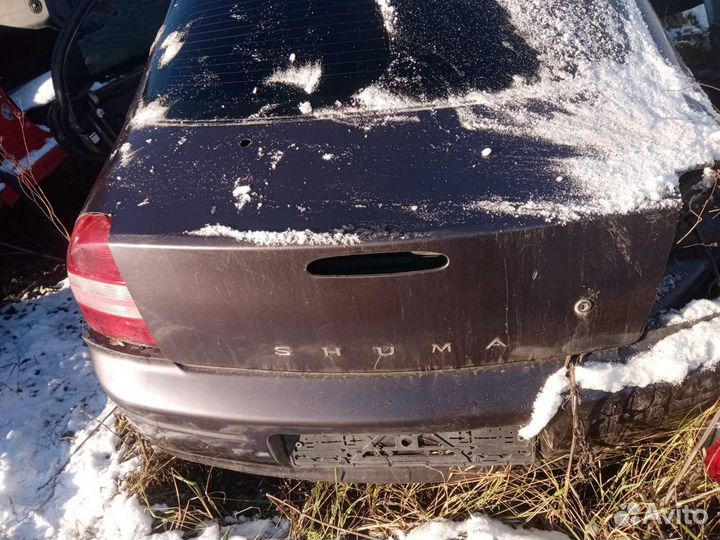 Крышка багажника Kia Shuma 1