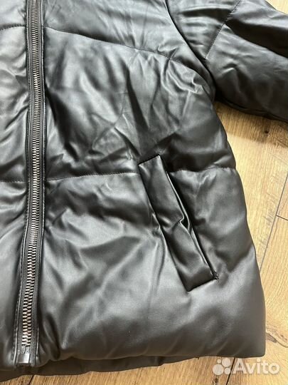 Куртка кожаная женская демисезонная