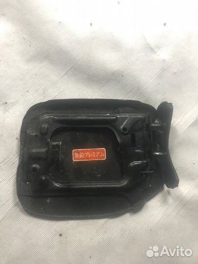 Лючок бензобака Toyota Caldina ST215 3CTE