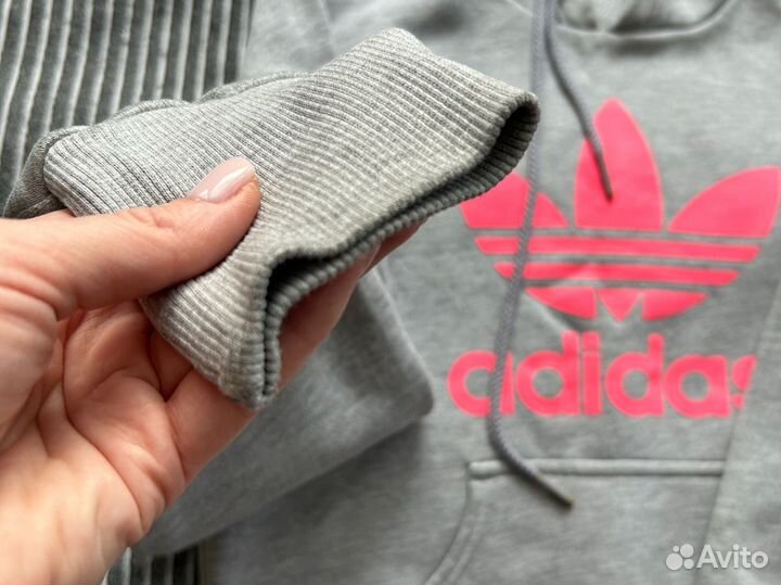 Толстовка adidas женская