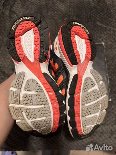 Кроссовки Adidas новые 36 размер