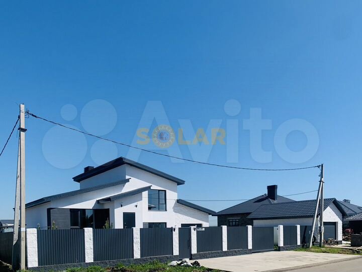 Дом 184 м² на участке 8 сот.