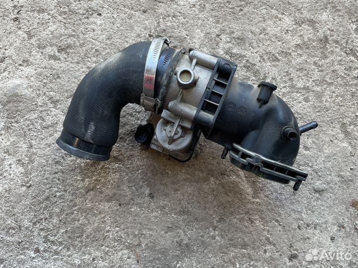 Дроссельная заслонка Volkswagen Golf 6 2008-2012г