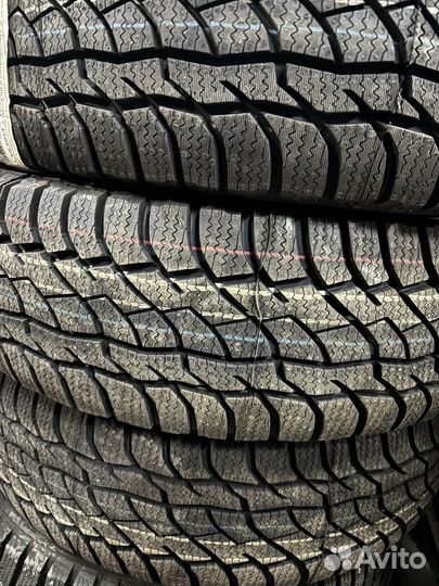 Viatti Bosco S/T V-526 205/70 R15 96T