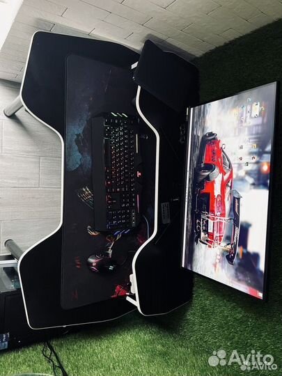 Компьютерное стол. геймерский стол