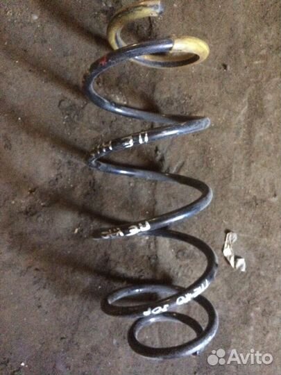 Пружина задняя pegeout 307 2001-2007