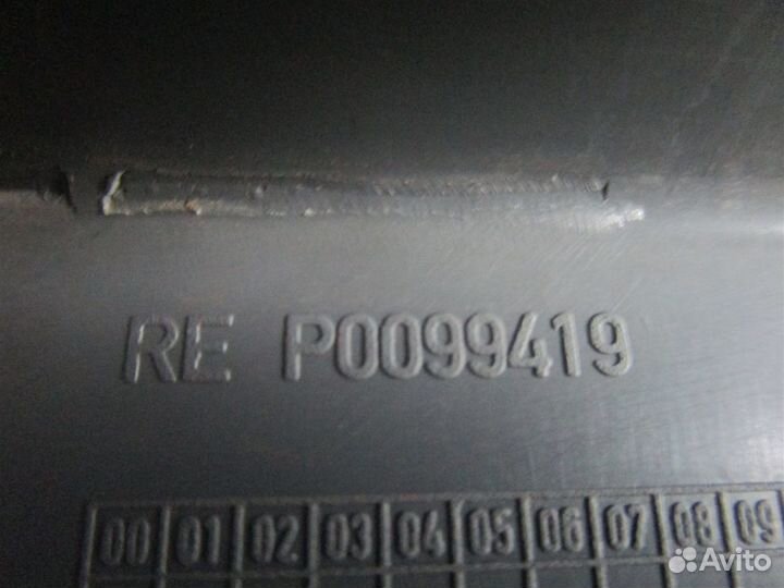 Накладка на порог правая Mercedes-Benz Vito W639