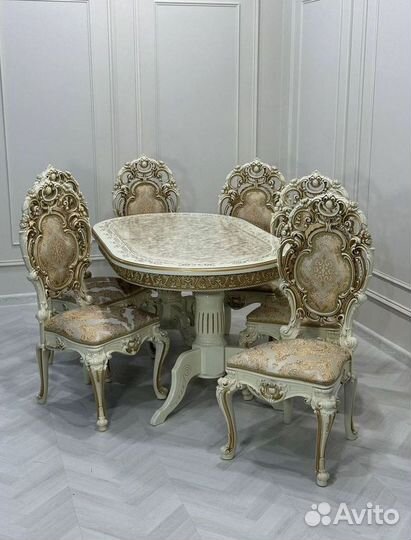 Столы и стулья. Комплект