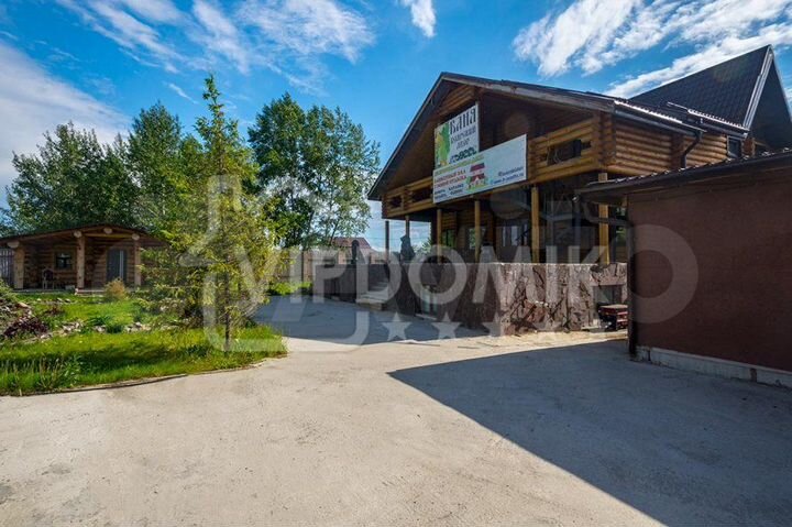 Коттедж 300 м² на участке 20 сот.